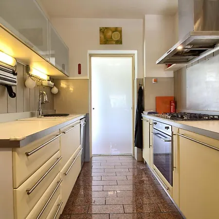 Lovely Pjacal Ii With Pool In Apartment